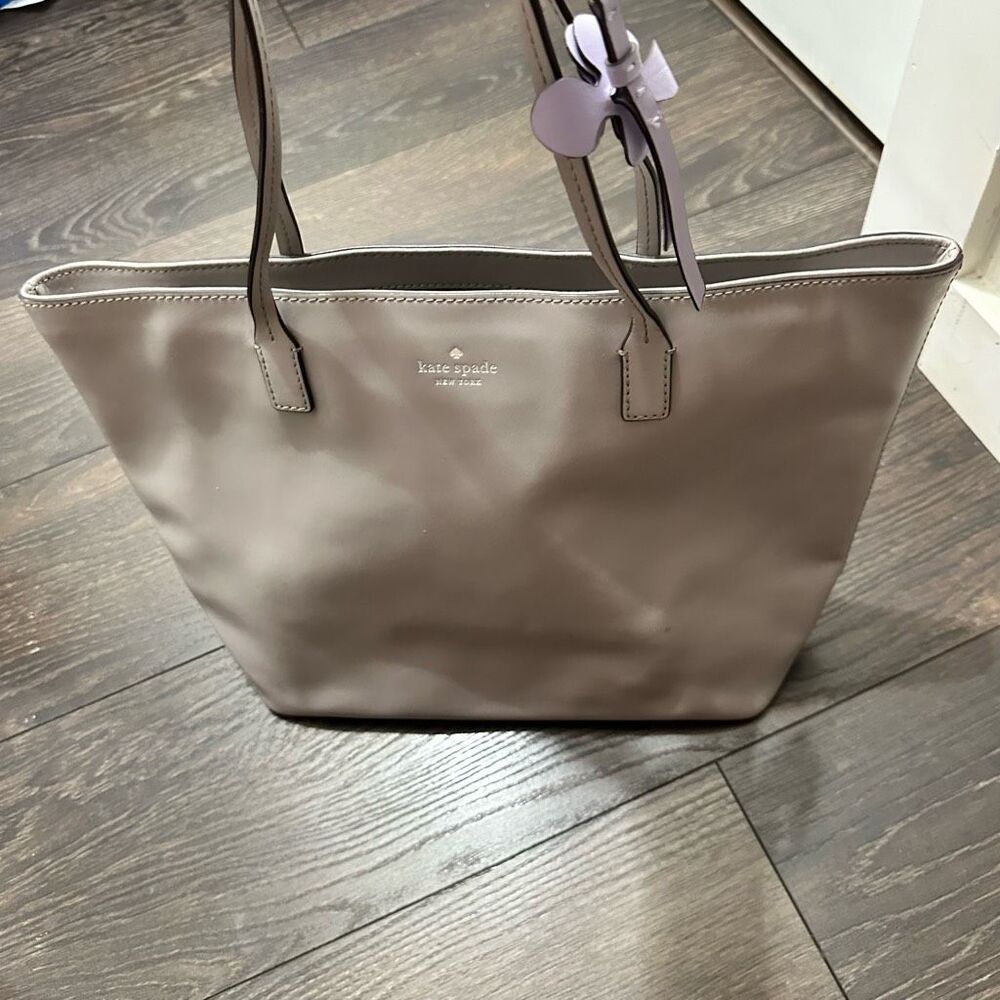 Kate Spade Women’s Grey Tote Bag Logo - Picture 9 of 9